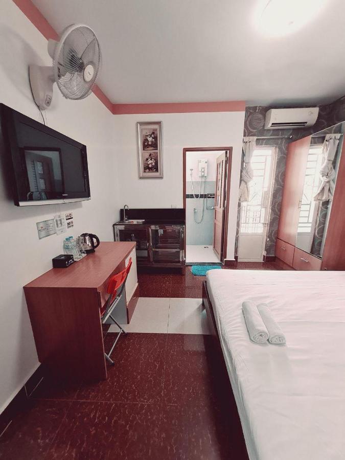Soben Sensok Guesthouse Phnom Penh Bagian luar foto
