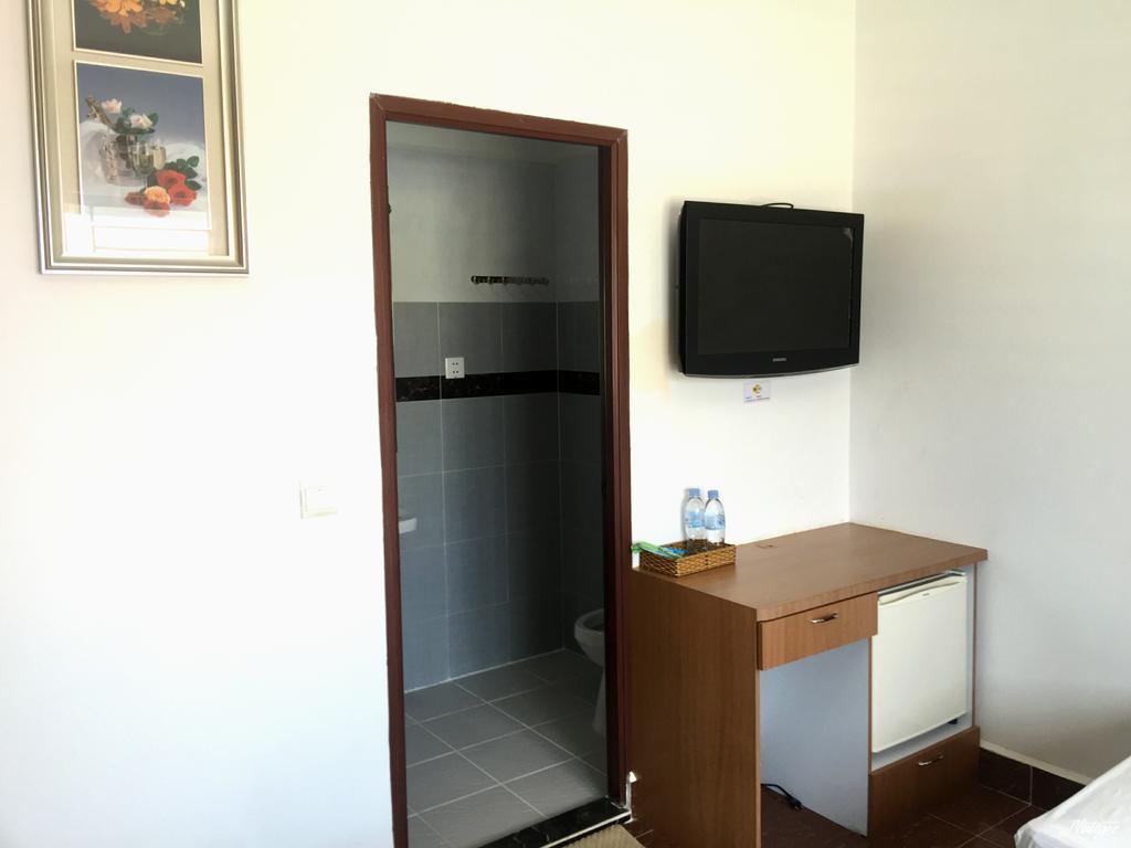 Soben Sensok Guesthouse Phnom Penh Bagian luar foto