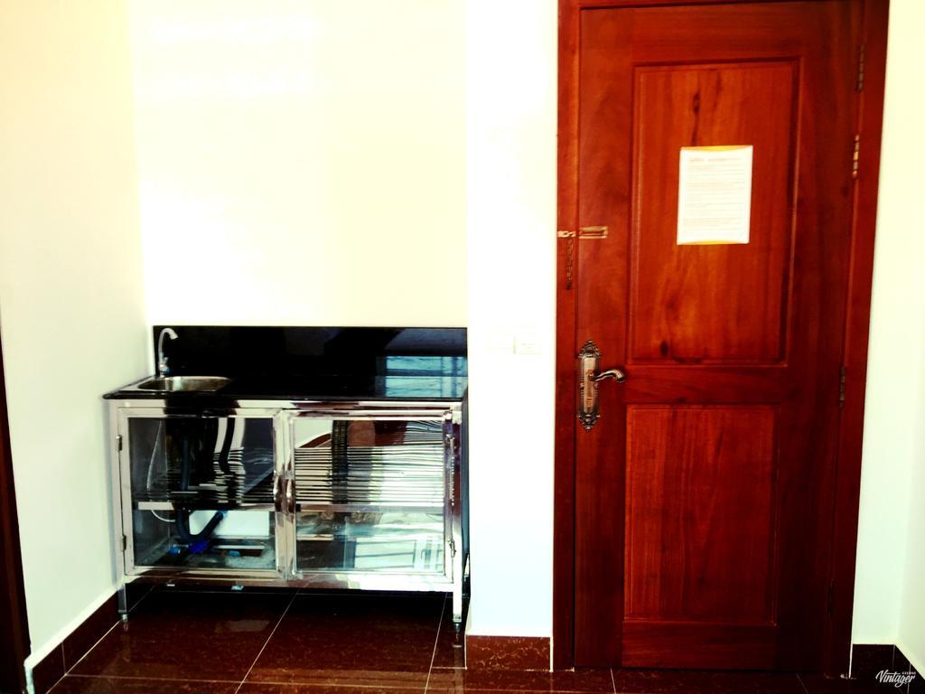 Soben Sensok Guesthouse Phnom Penh Bagian luar foto