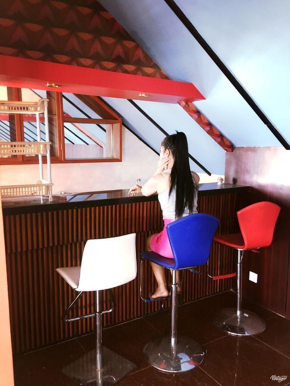 Soben Sensok Guesthouse Phnom Penh Bagian luar foto