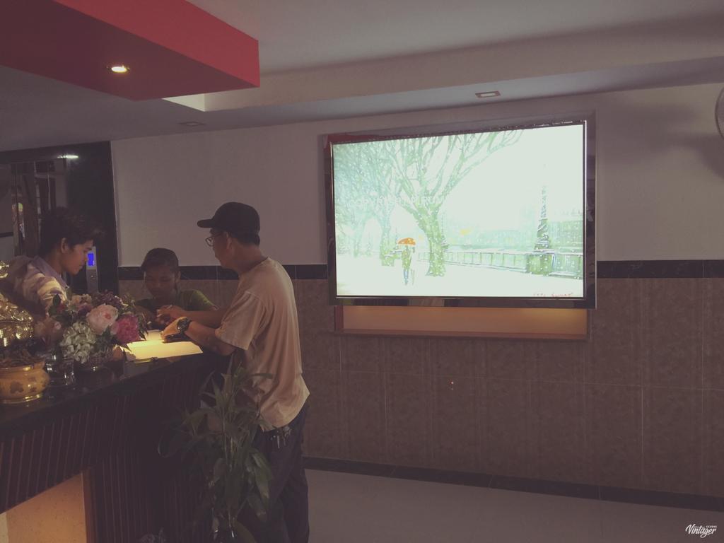 Soben Sensok Guesthouse Phnom Penh Bagian luar foto